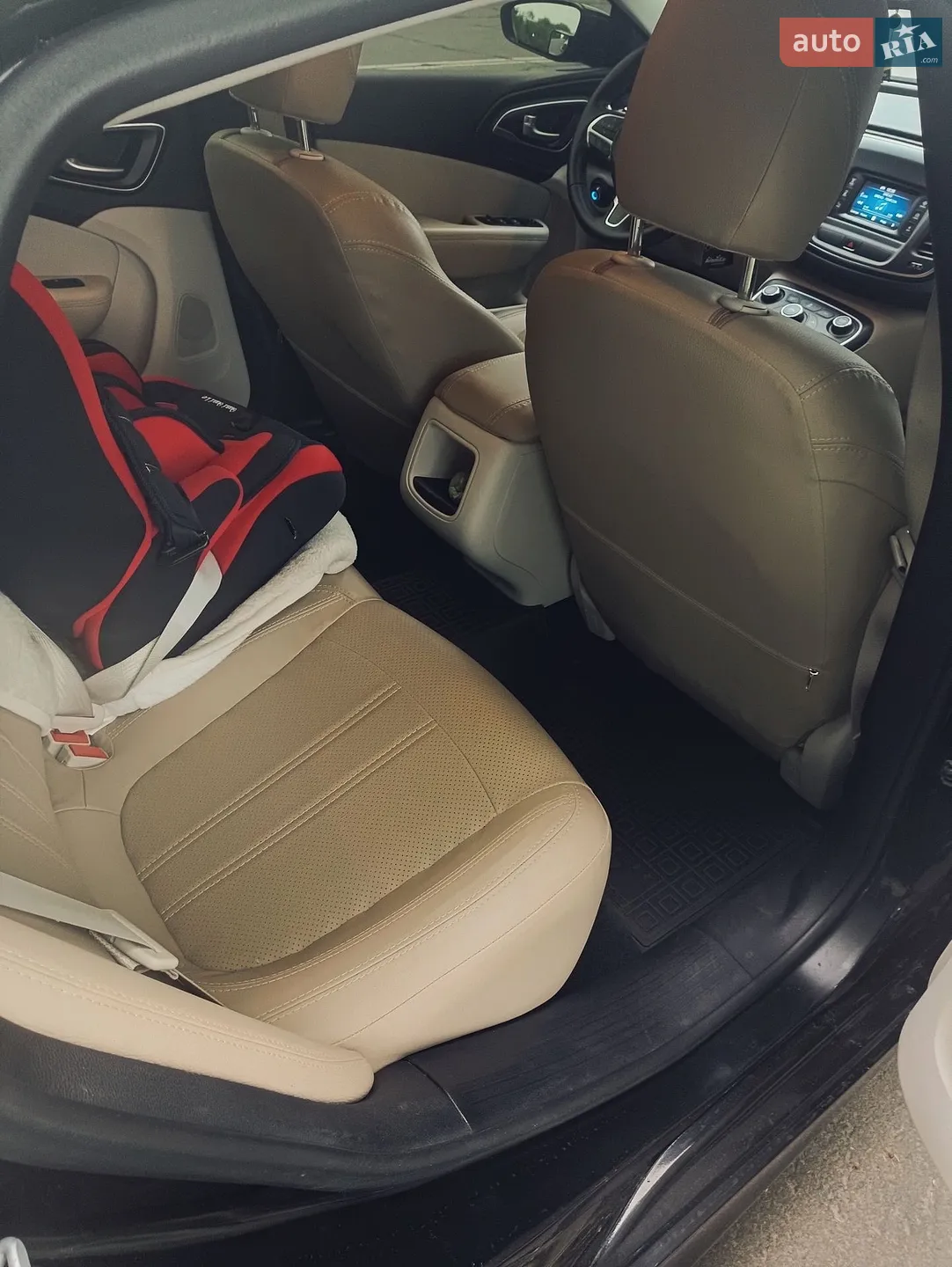 2015 Chrysler 200 - мініатюра 17