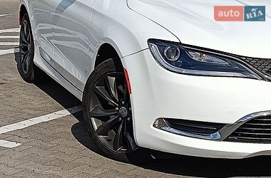 Седан Chrysler 200 2014 в Києві