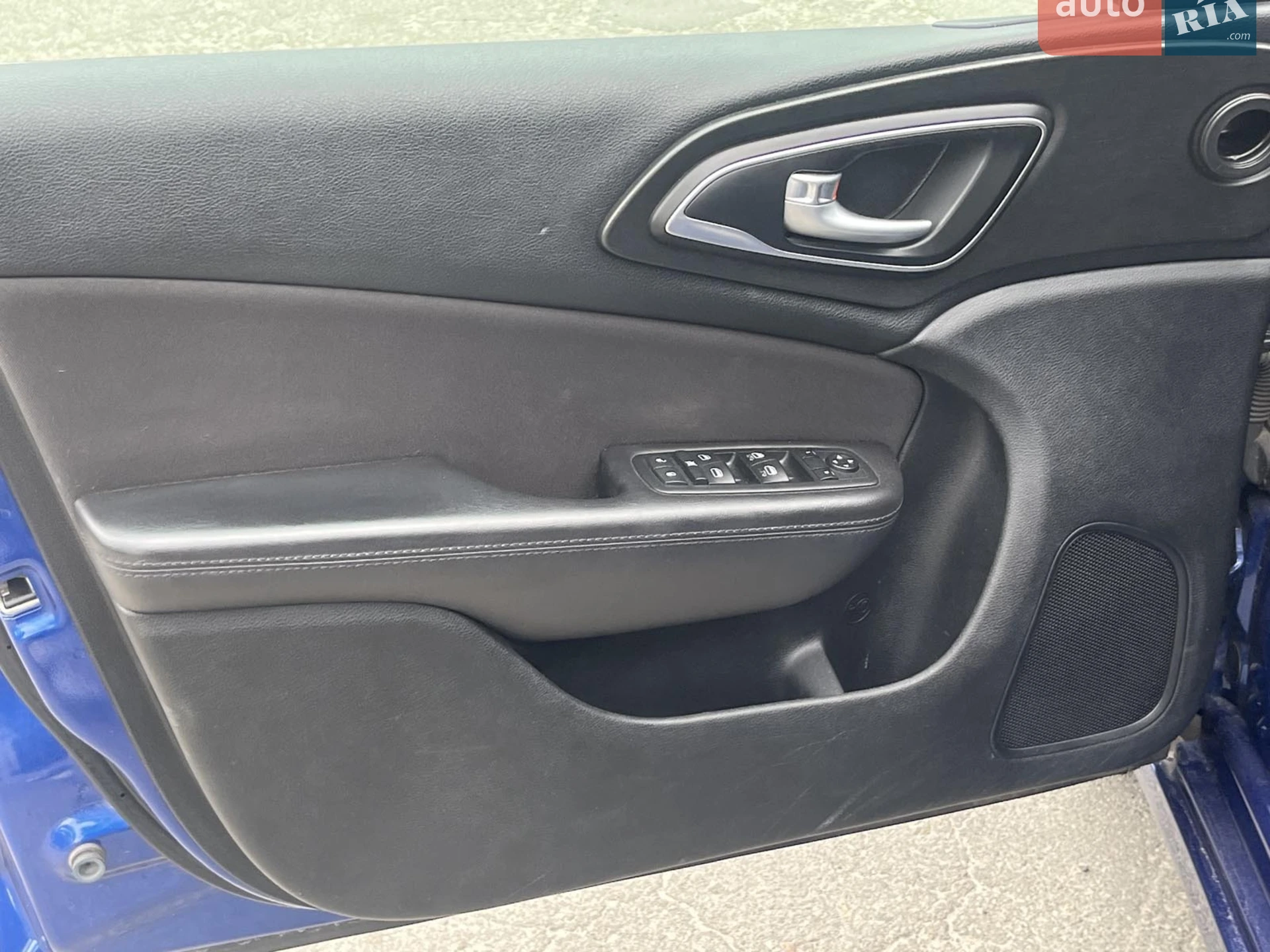 2015 Chrysler 200 - мініатюра 29