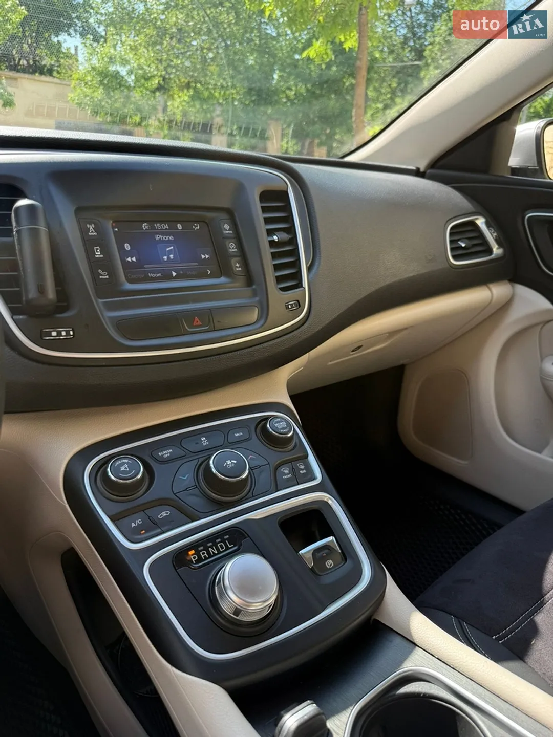 2014 Chrysler 200 - мініатюра 9