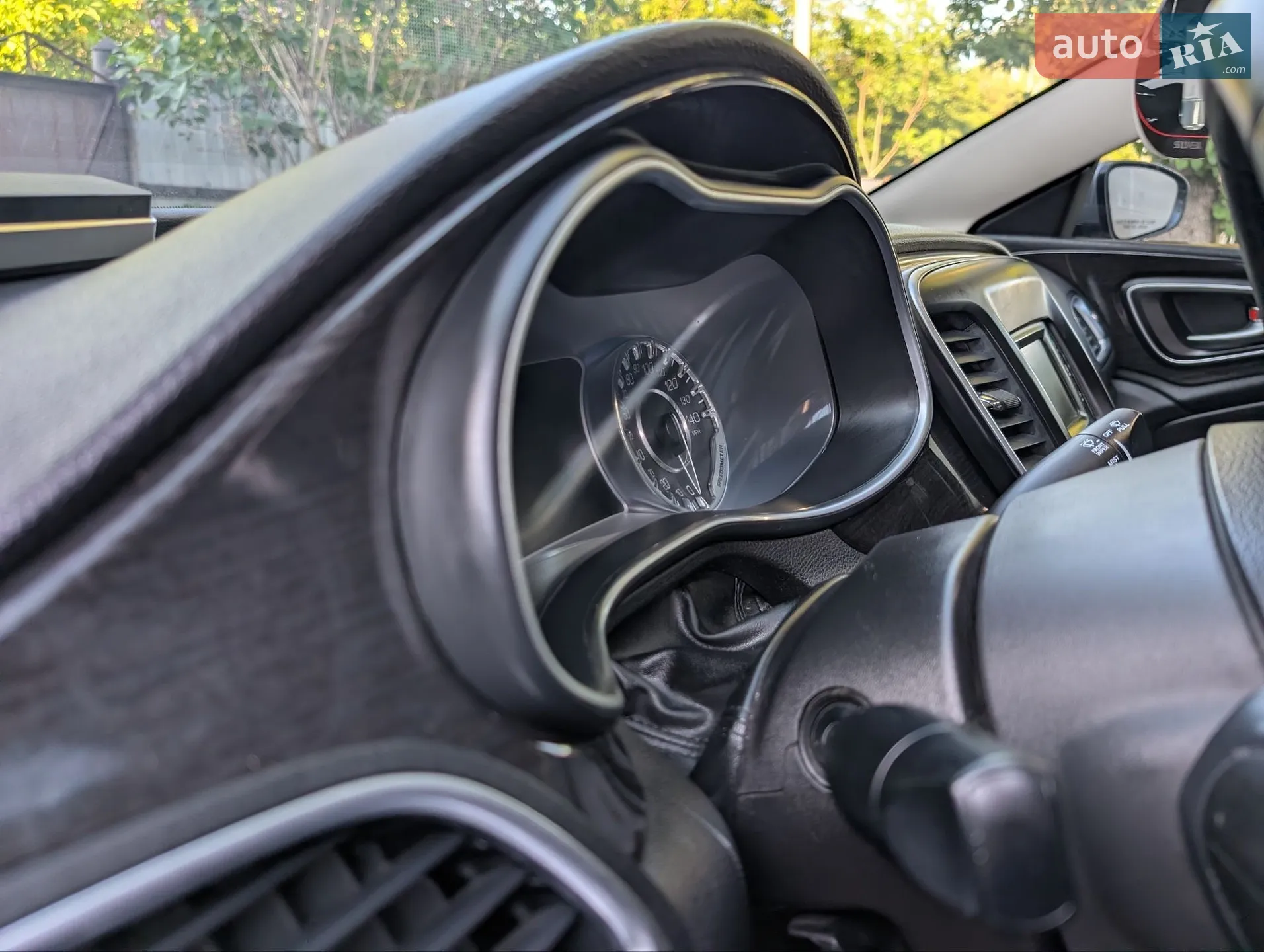 2014 Chrysler 200 - мініатюра 28