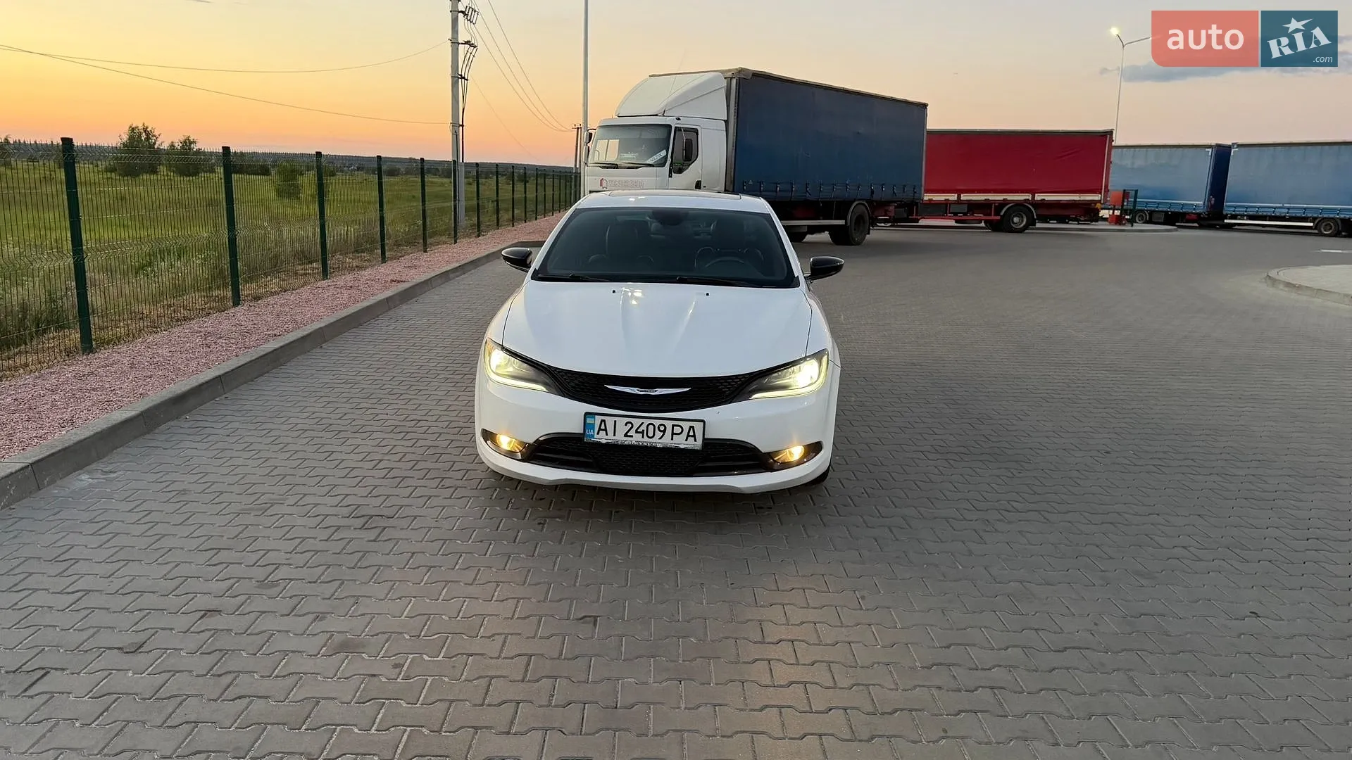2015 Chrysler 200 - мініатюра 6