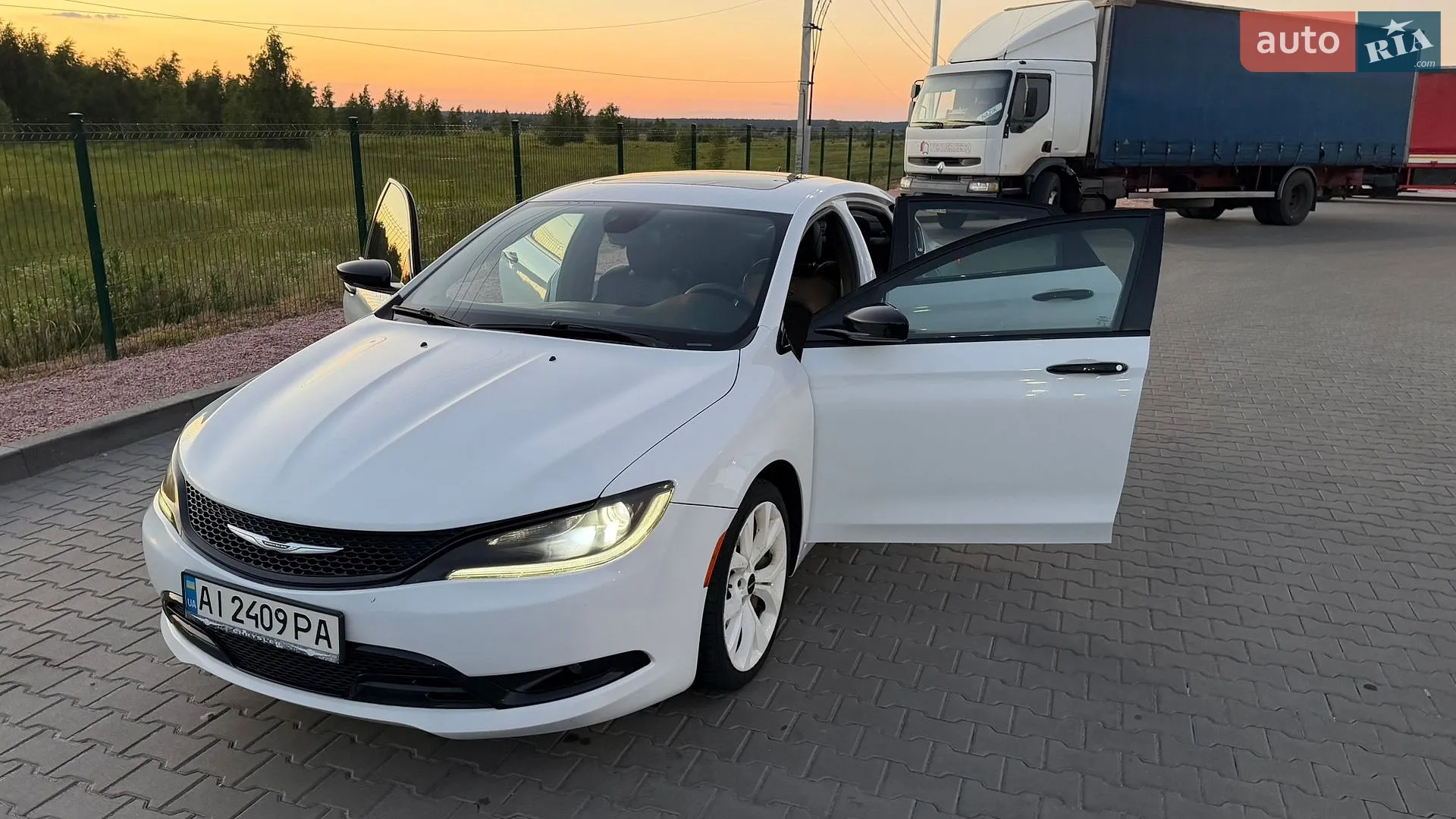 2015 Chrysler 200 - мініатюра 22