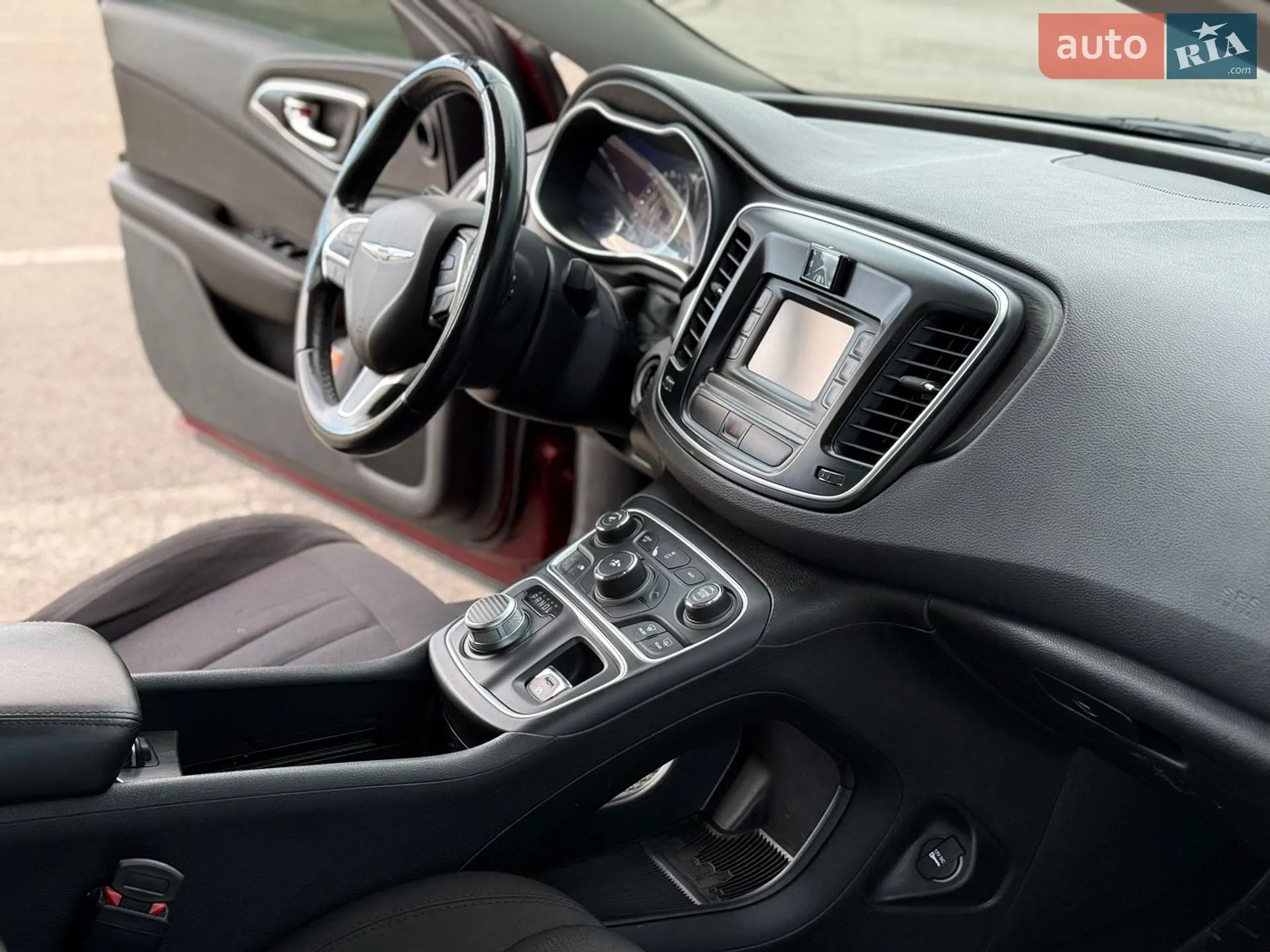 2015 Chrysler 200 - мініатюра 13