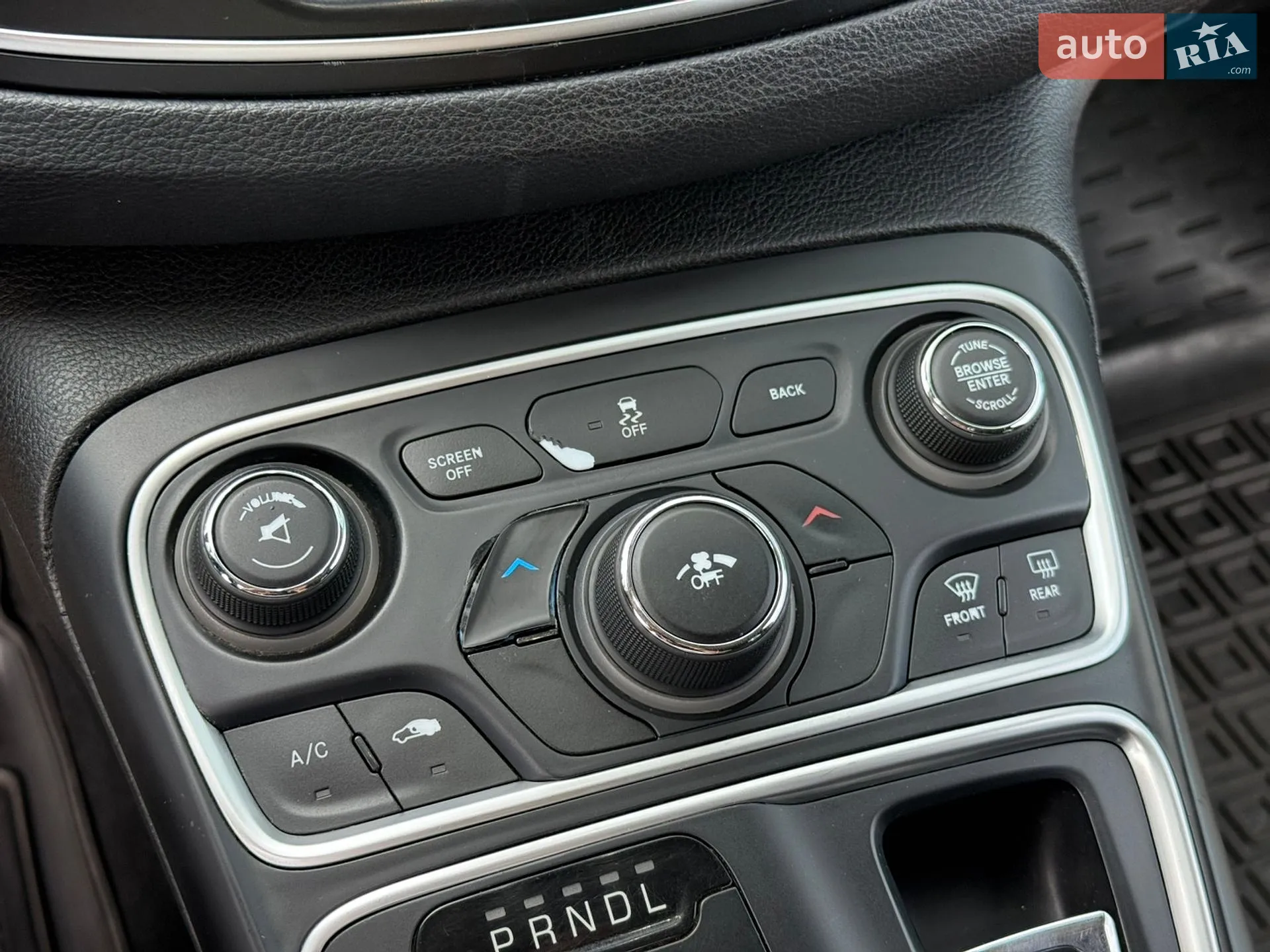 2015 Chrysler 200 - мініатюра 17