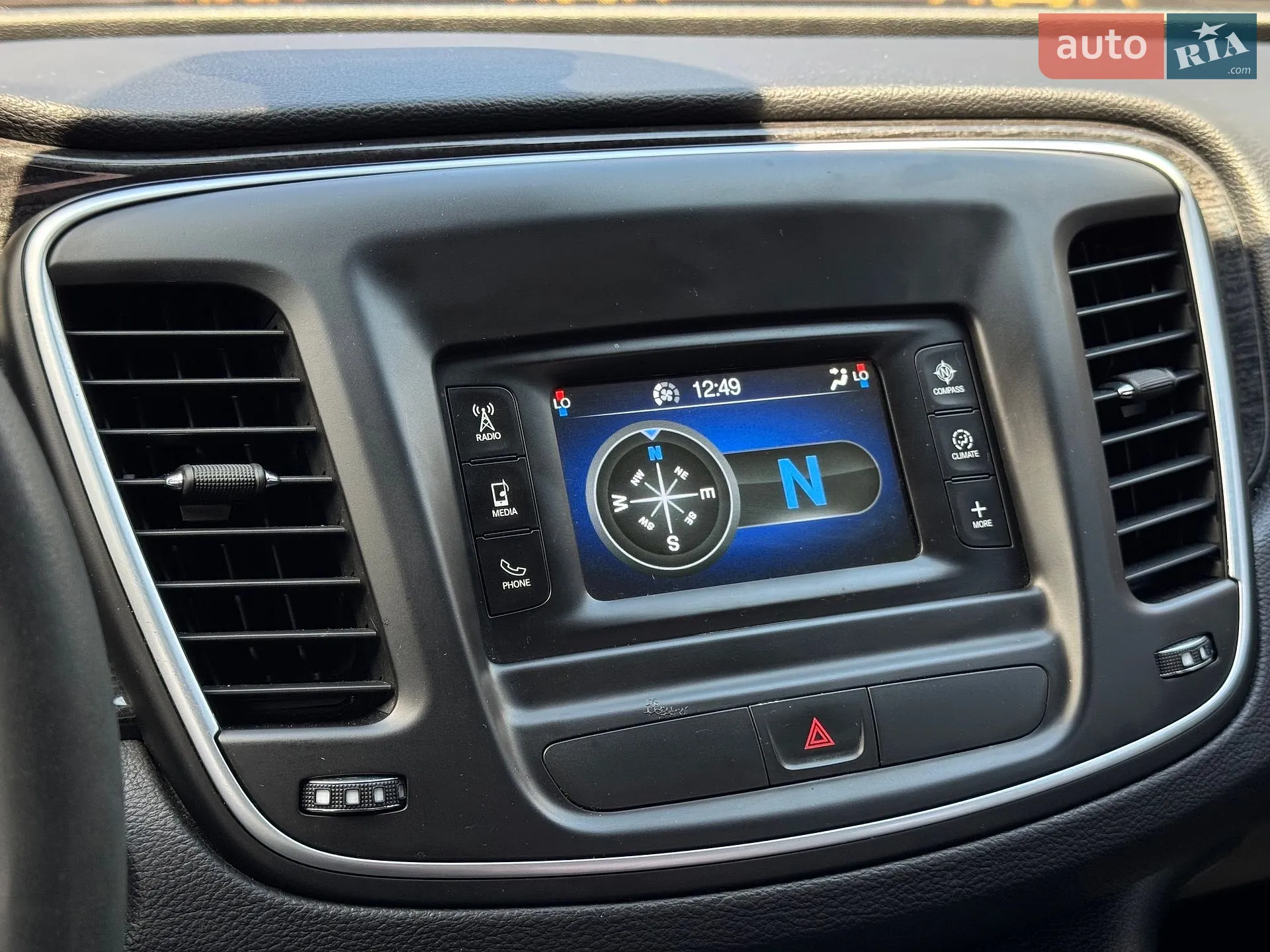 2014 Chrysler 200 - мініатюра 29