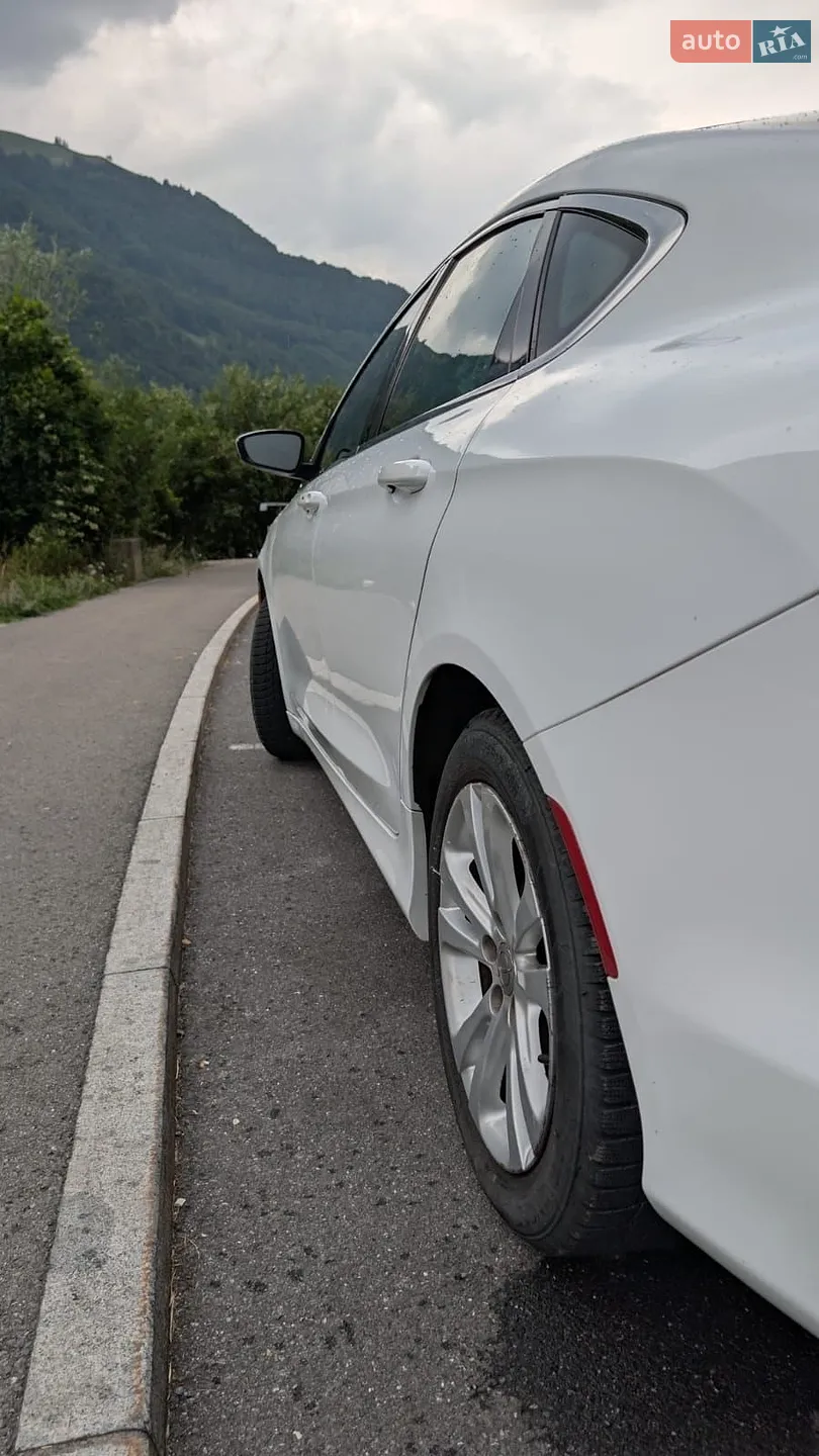 2015 Chrysler 200 - мініатюра 7