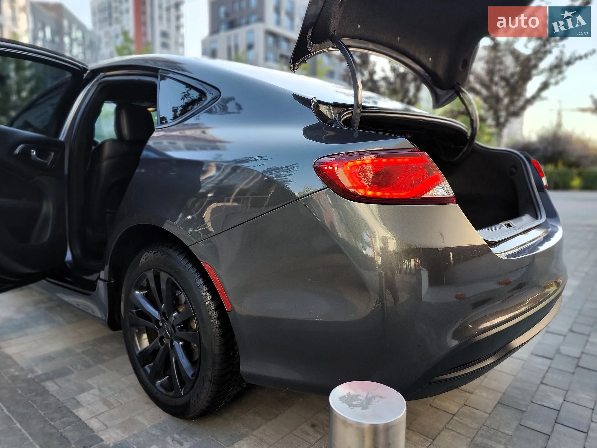 2014 Chrysler 200 - мініатюра 16