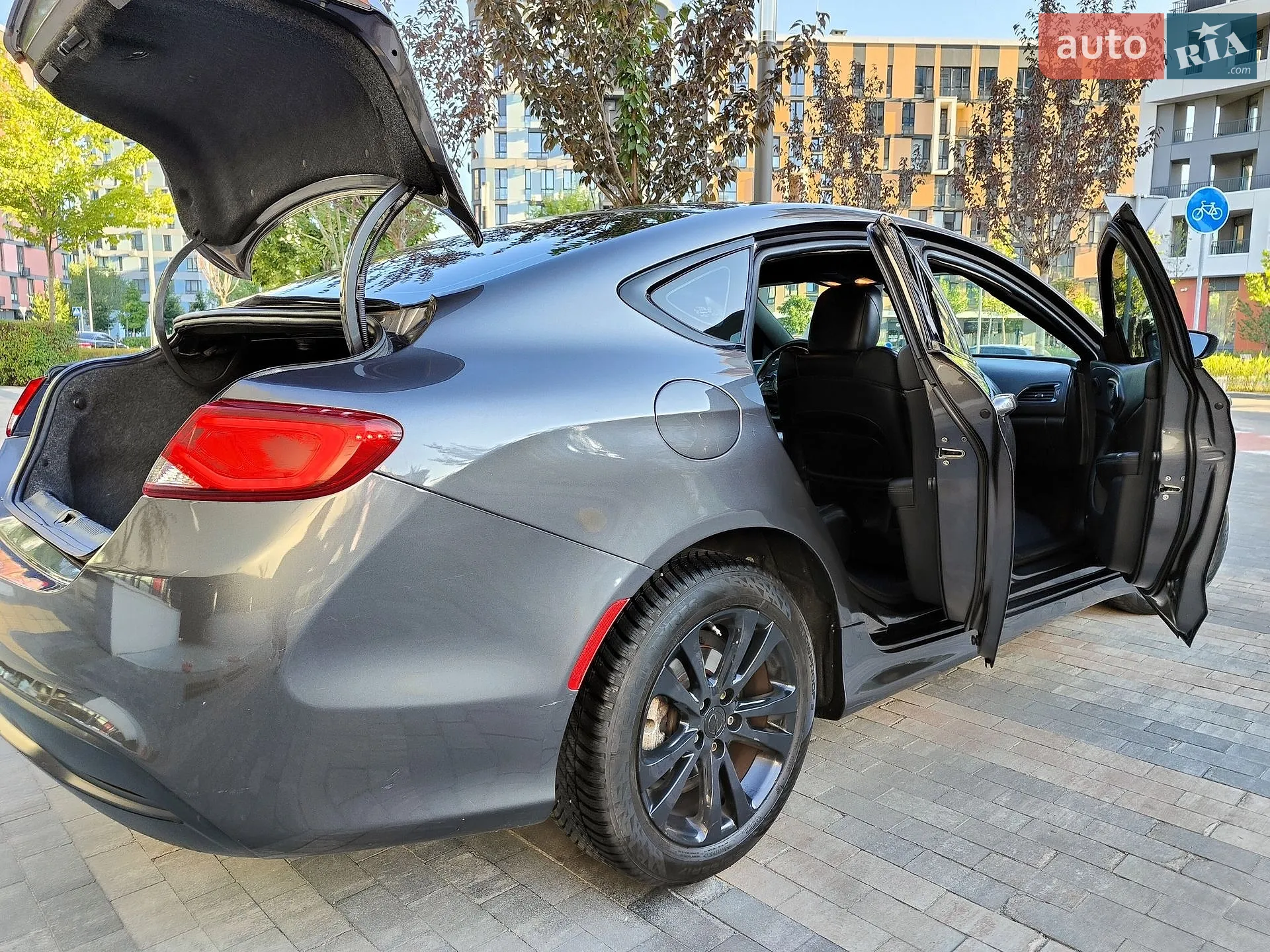 2014 Chrysler 200 - мініатюра 25