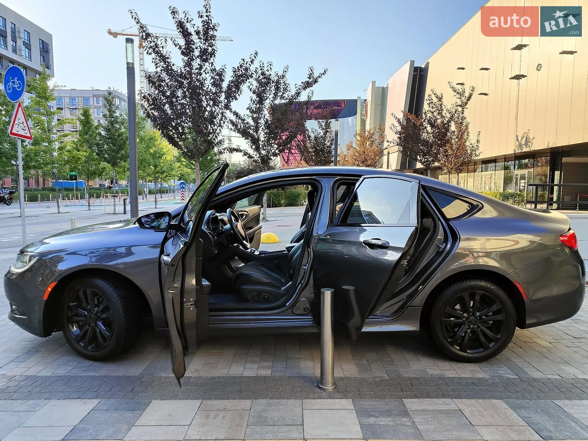 2014 Chrysler 200 - мініатюра 13