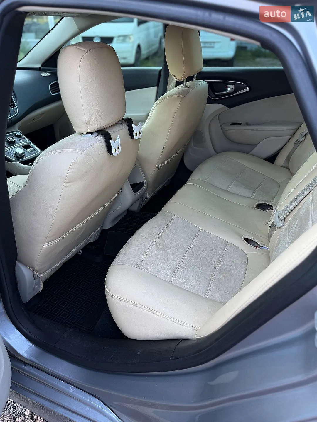 2016 Chrysler 200 - мініатюра 8
