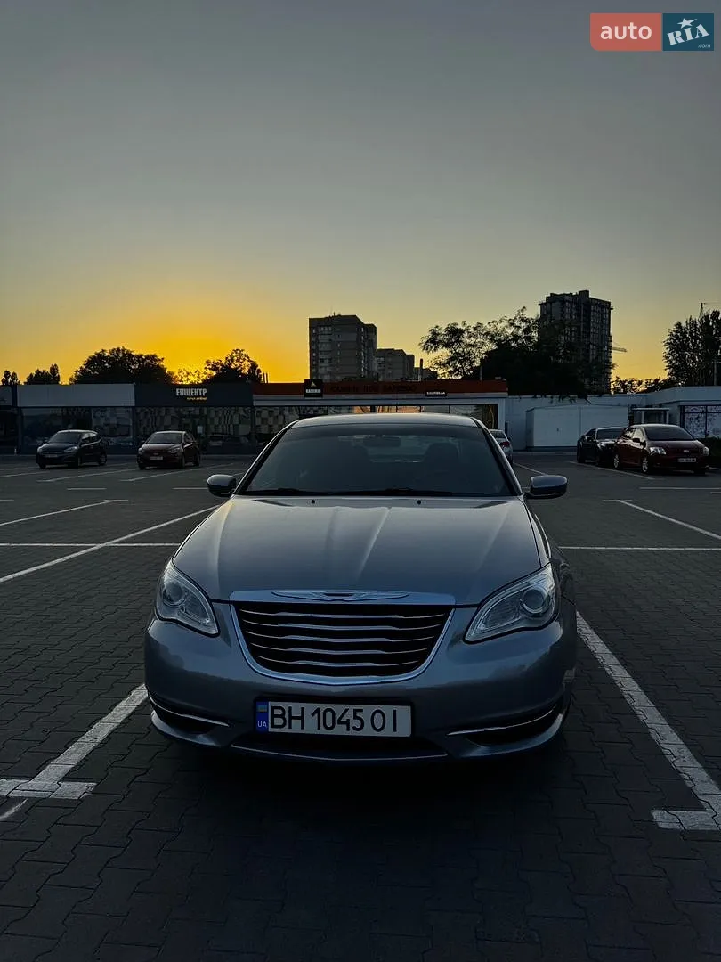 2014 Chrysler 200 - мініатюра 3