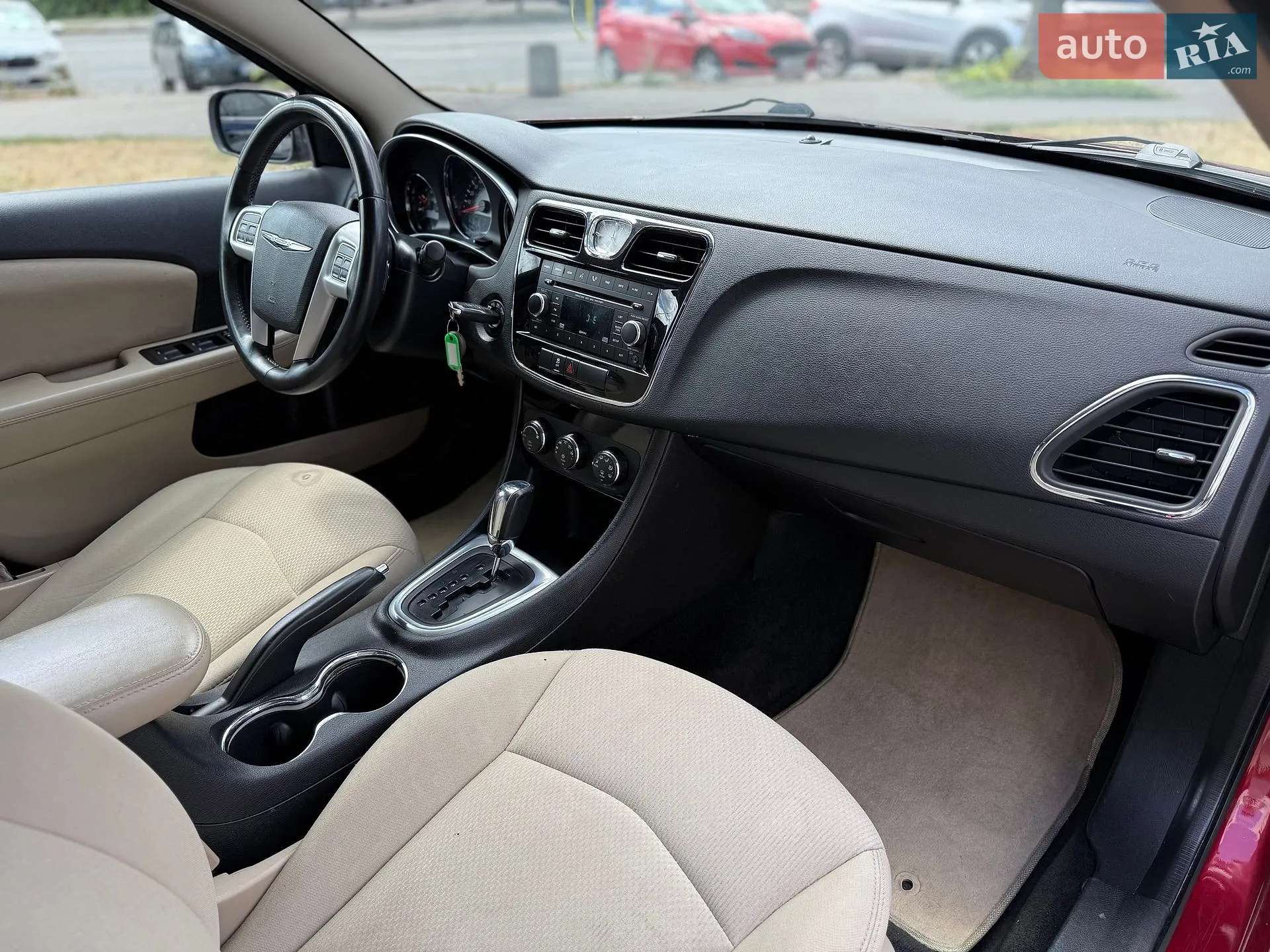 2012 Chrysler 200 - мініатюра 12