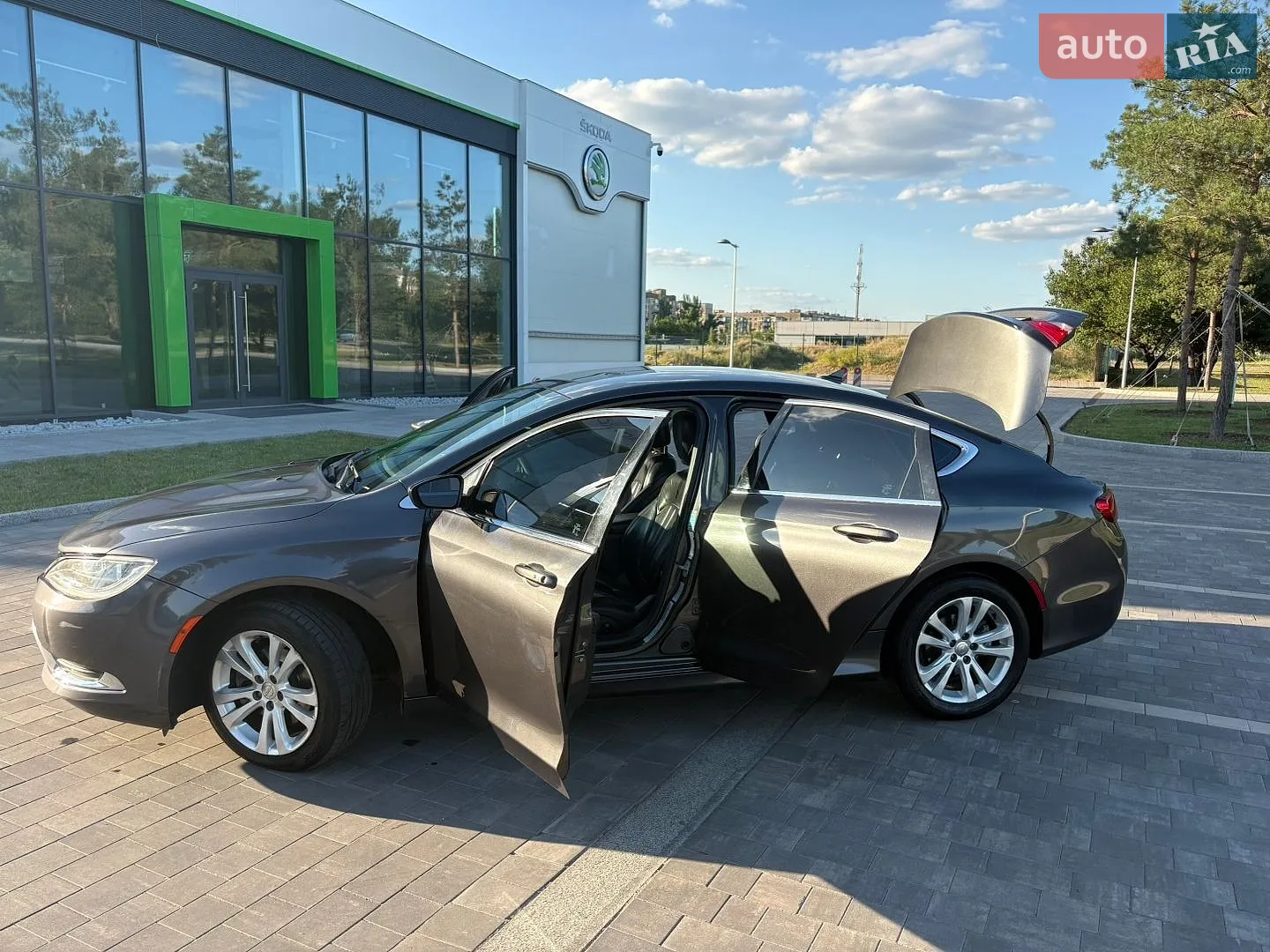 2016 Chrysler 200 - мініатюра 12