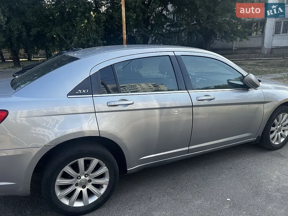 2012 Chrysler 200 - мініатюра 3