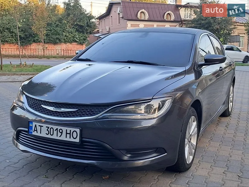 Chrysler 200 2015