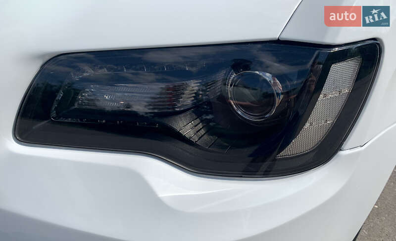 Седан Chrysler 300 S 2018 в Тернополе фото 28 Седан Chrysler 300 S 2018 в Тернополе