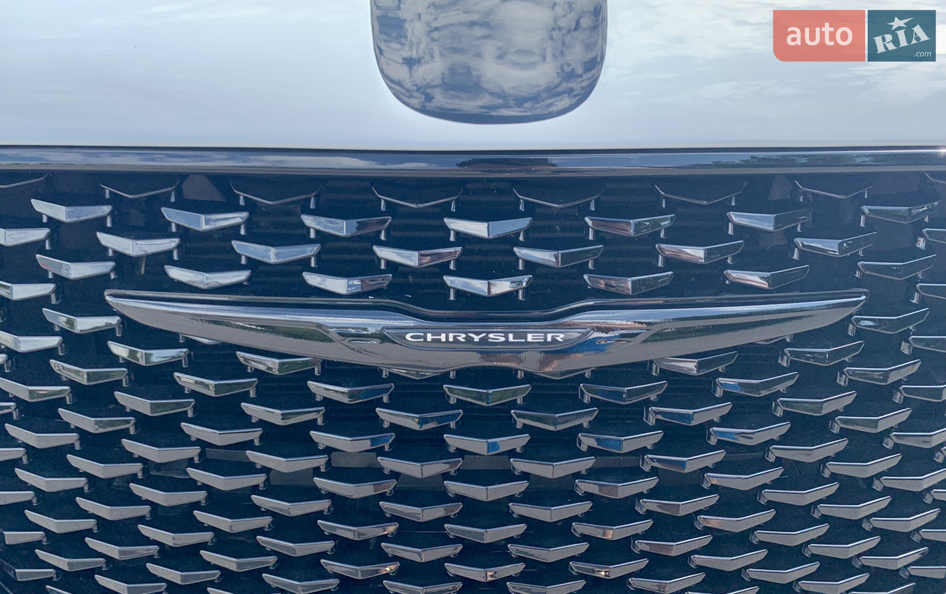 2018 Chrysler 300 - мініатюра 26