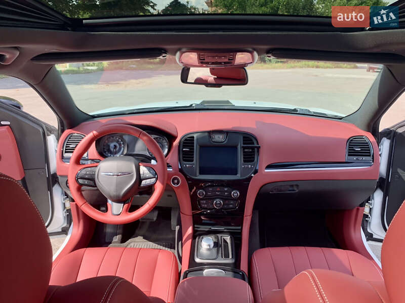 Седан Chrysler 300 S 2018 в Тернополе фото 46 Седан Chrysler 300 S 2018 в Тернополе