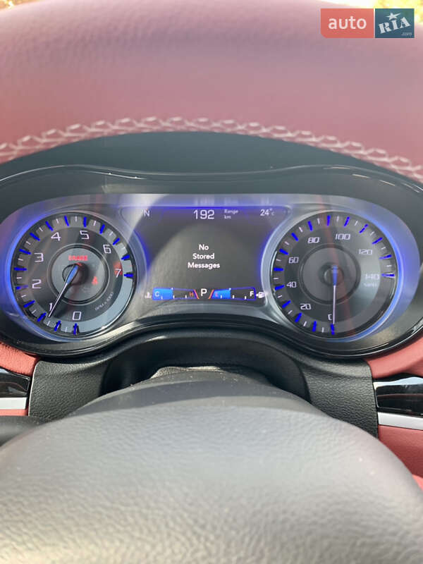 Седан Chrysler 300 S 2018 в Тернополе фото 59 Седан Chrysler 300 S 2018 в Тернополе