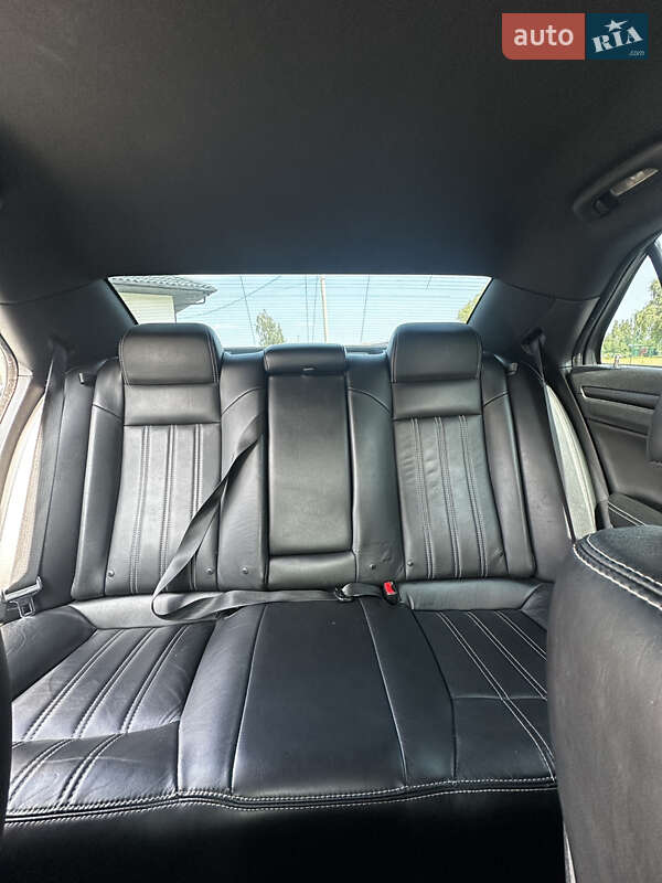 Седан Chrysler 300 S 2015 в Ковеле