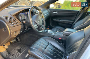 Седан Chrysler 300 S 2015 в 