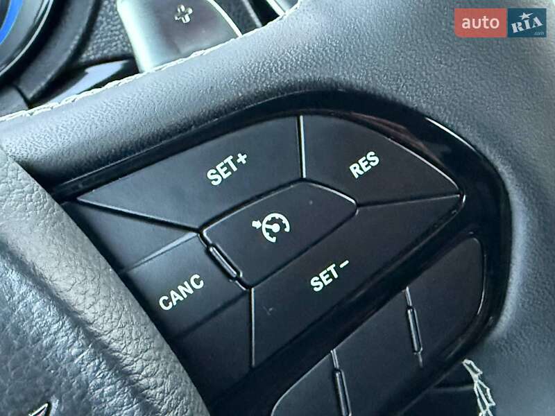 Седан Chrysler 300 S 2022 в Одессе