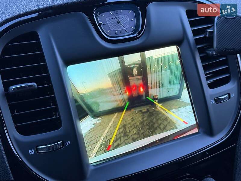 Седан Chrysler 300 S 2022 в Одессе