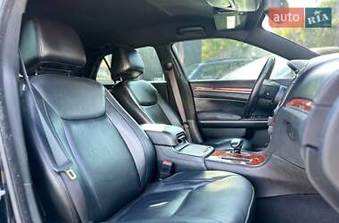 Позашляховик / Кросовер Chrysler 300 2014 в Чернівцях