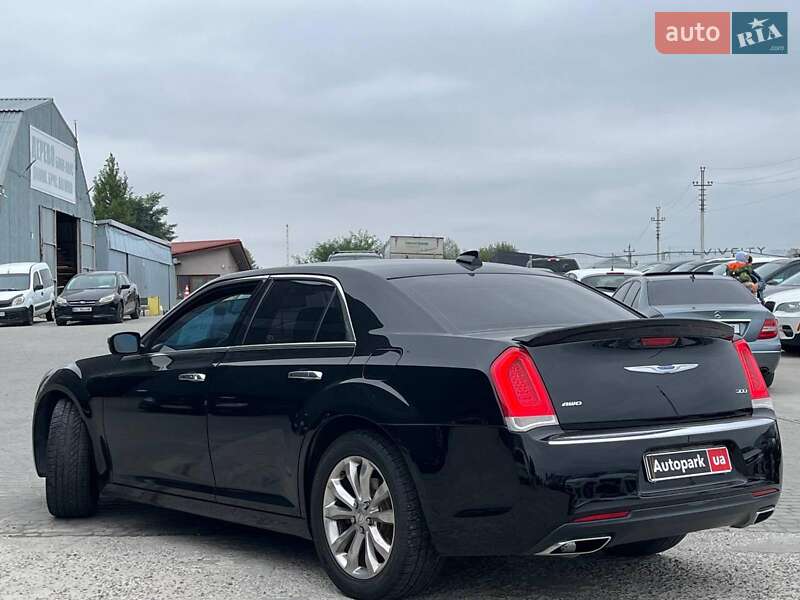 Седан Chrysler 300 2018 в Києві