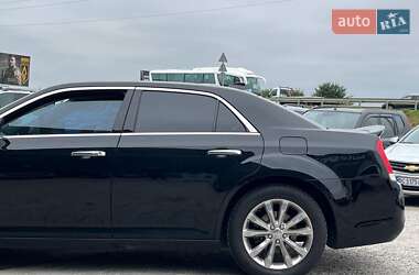 Седан Chrysler 300 2018 в 