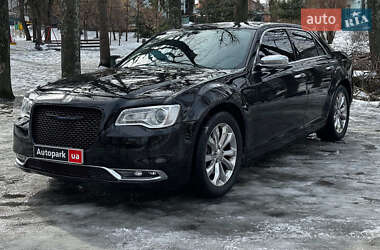 Седан Chrysler 300 2018 в Києві