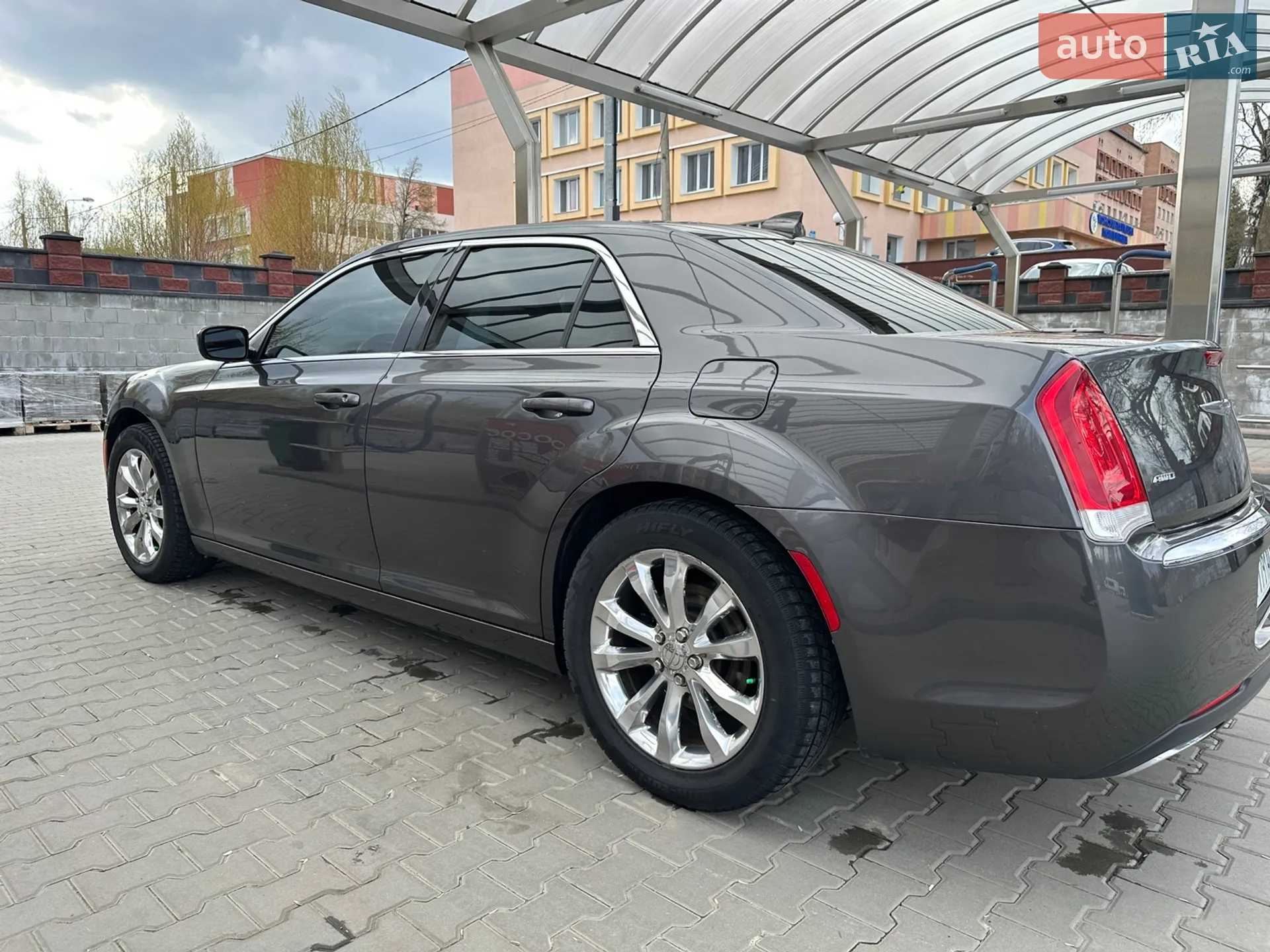 2016 Chrysler 300 - мініатюра 6