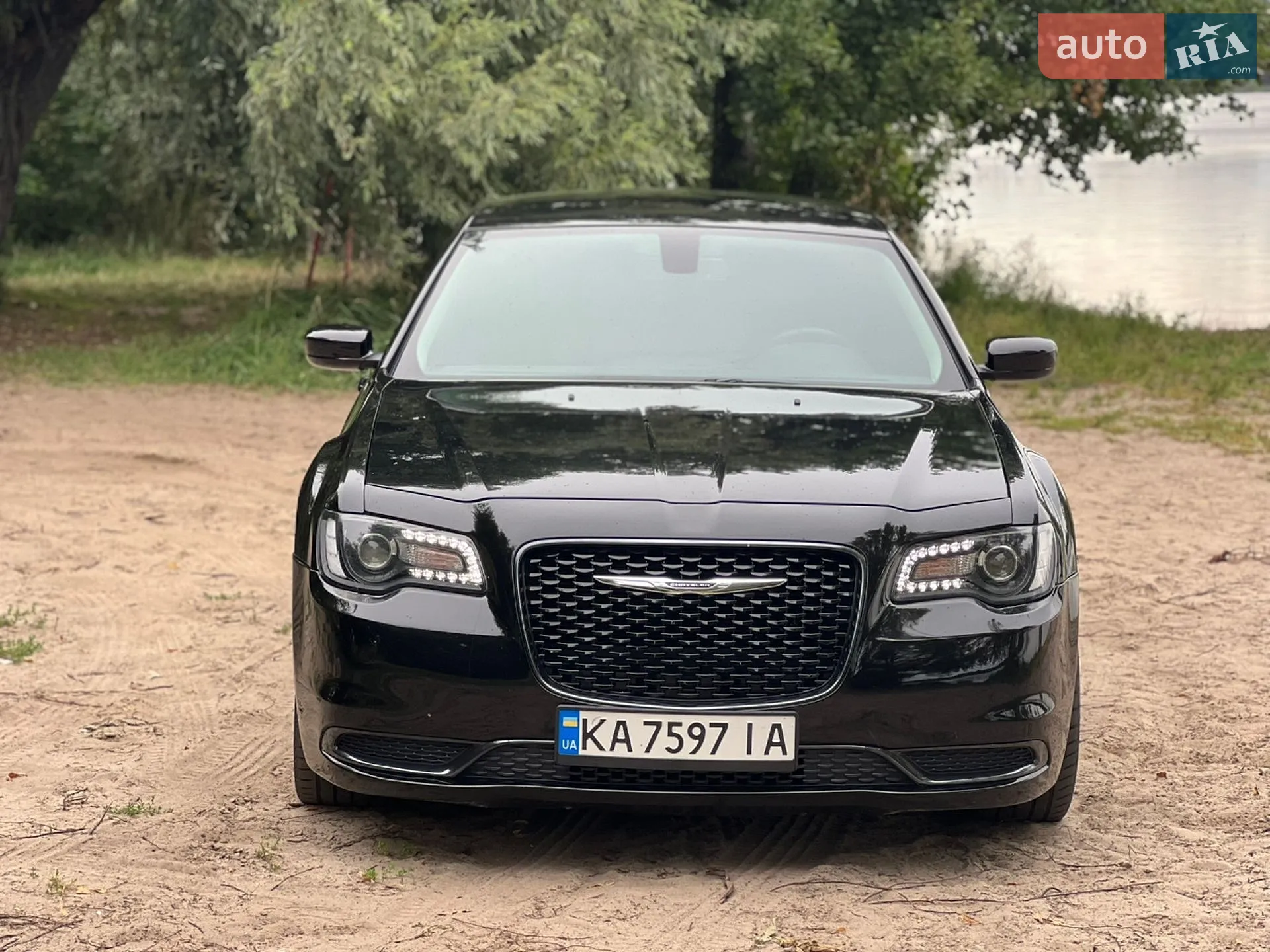 2019 Chrysler 300 - мініатюра 13
