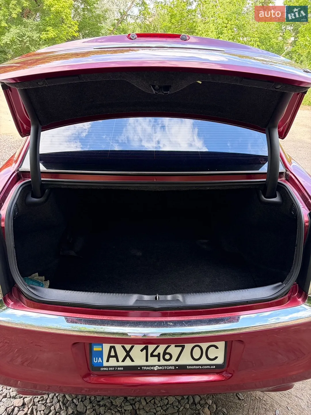 2014 Chrysler 300 - мініатюра 18