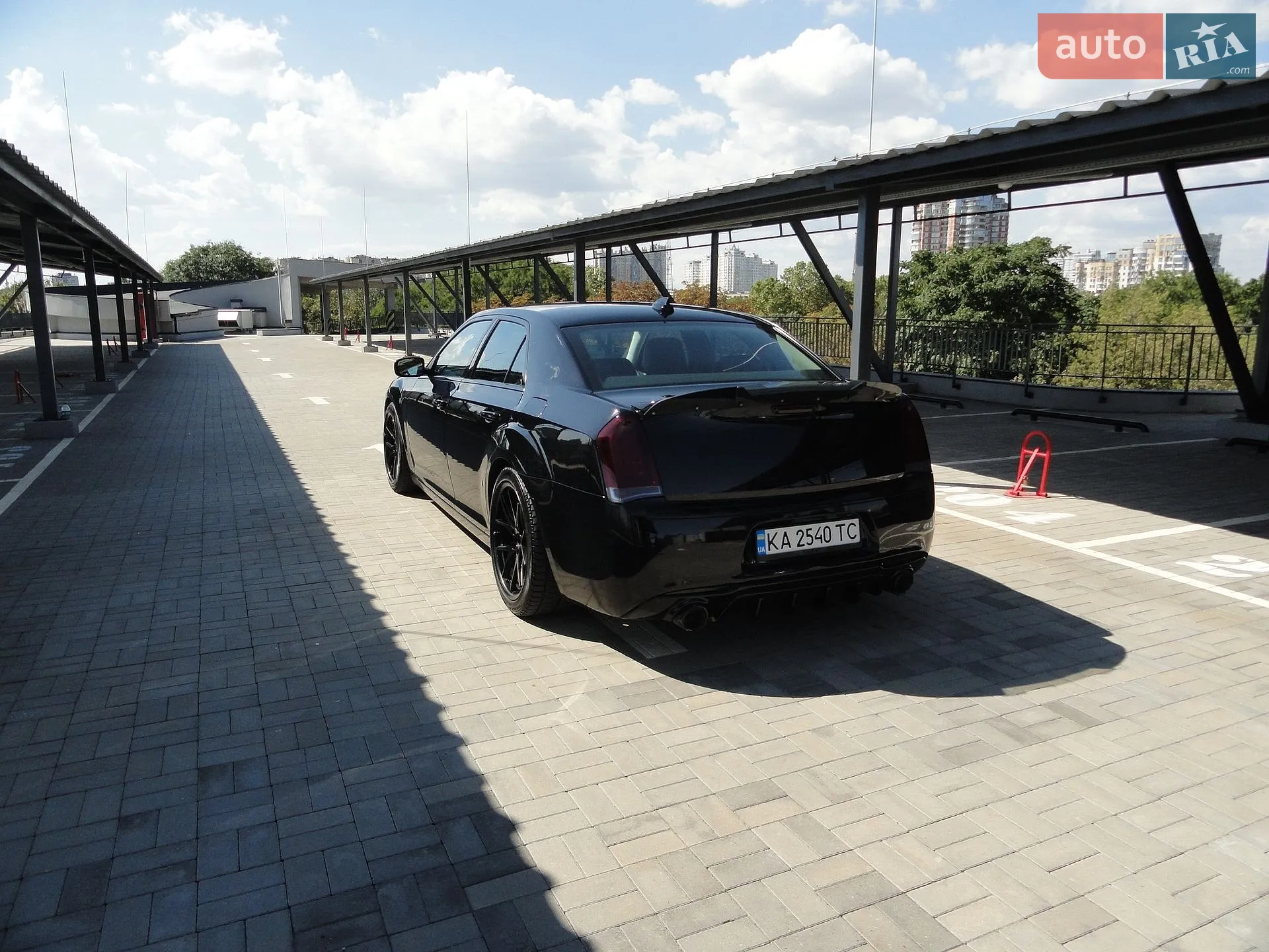 2017 Chrysler 300 - мініатюра 8