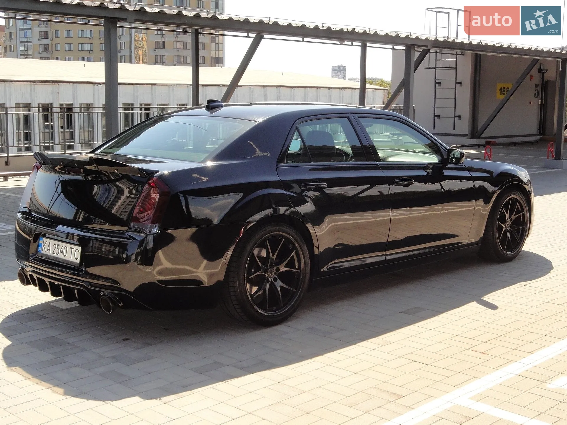 2017 Chrysler 300 - мініатюра 9