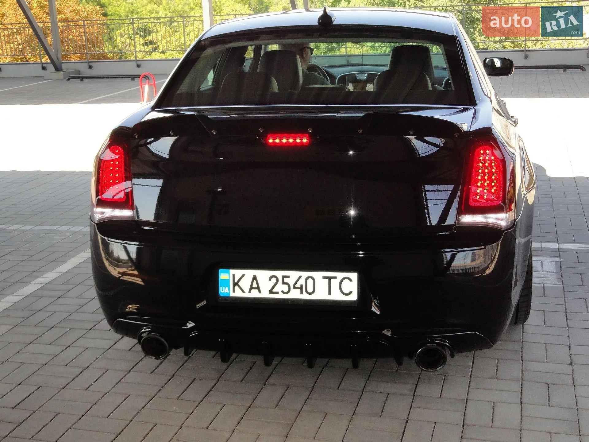 2017 Chrysler 300 - мініатюра 18