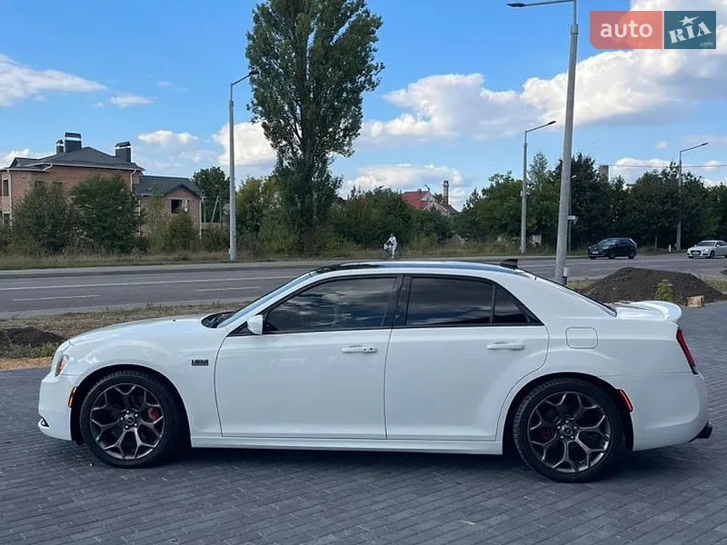Chrysler 300 2016