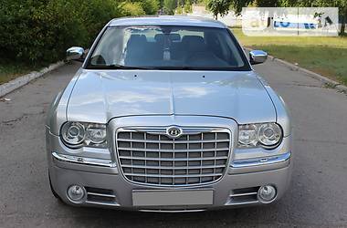 Седан Chrysler 300C 2007 в Дніпрі