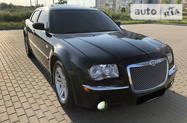 Седан Chrysler 300C 2006 в Виннице