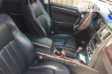 Седан Chrysler 300C 2007 в 
