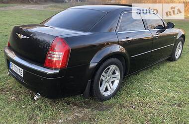 Седан Chrysler 300C 2005 в Виннице