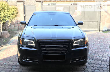 Седан Chrysler 300C 2014 в Луцьку