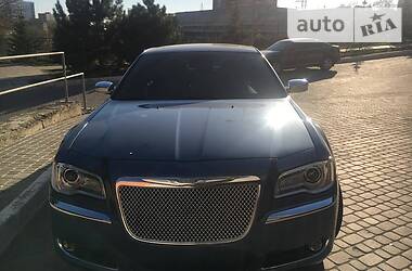 Седан Chrysler 300C 2011 в Харькове