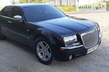 Седан Chrysler 300C 2006 в Днепре