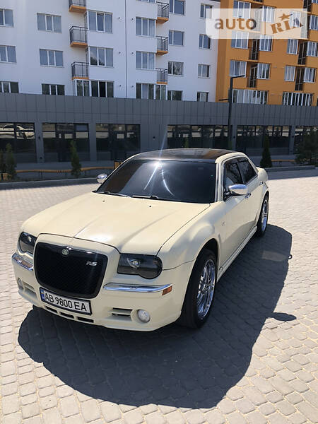 Седан Chrysler 300C 2005 в Вінниці