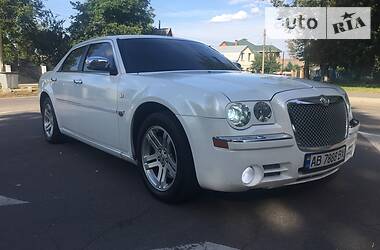 Седан Chrysler 300C 2006 в 