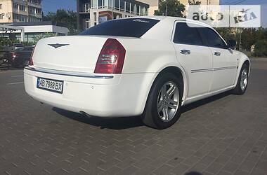 Седан Chrysler 300C 2006 в 
