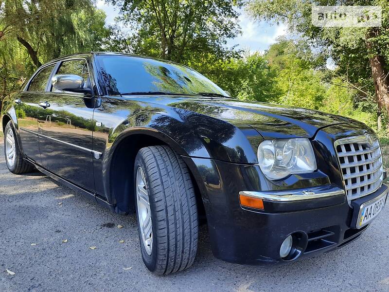 Седан Chrysler 300C 2006 в Смілі фото 37 Седан Chrysler 300C 2006 в Смілі